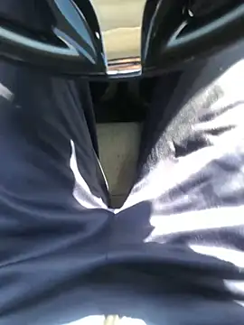 CrazyBoy95 online show from February 2025 10:45:01 AM