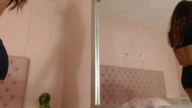 alice sofia online show from October 2025 01:51:01 PM