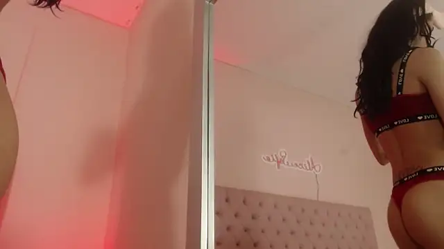 alice sofia online show from November 2025 01:13:01 PM