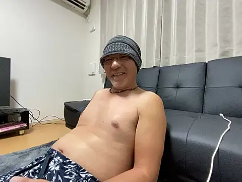 Grandpa29hijii online show from October 2025 01:20:01 PM