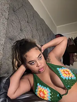 camiliaskye online show from September 2025 05:18:02 AM