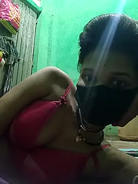 Snapshot of Hoty_girl_143 chatting on October 2025 10:00:02 AM Hoty girl 143 online show from October 2025 10:00:02 AM