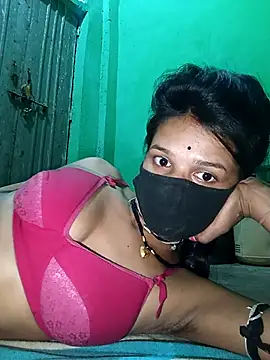 Snapshot of Hoty_girl_143 chatting on October 2025 03:54:02 AM Hoty girl 143 online show from October 2025 03:54:02 AM