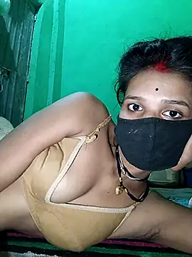 Snapshot of Hoty_girl_143 chatting on November 2025 04:57:02 AM Hoty girl 143 online show from November 2025 04:57:02 AM