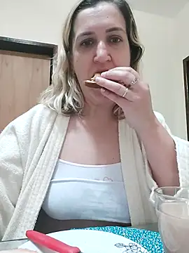 Bia sexynovaes online show from October 2025 10:44:02 AM