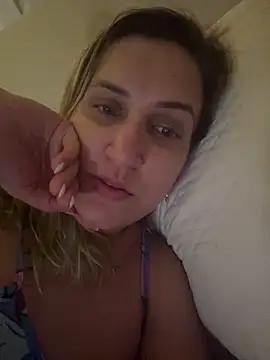 Snapshot of Bia_sexynovaes chatting on March 2026 01:30:01 AM Bia sexynovaes online show from March 2026 01:30:01 AM