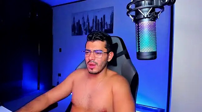 Snapshot of BrunoD31 chatting on January 2025 05:14:01 AM BrunoD31 online show from January 2025 05:14:01 AM