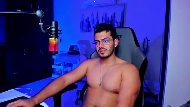 Snapshot of BrunoD31 chatting on November 2025 04:25:02 AM BrunoD31 online show from November 2025 04:25:02 AM