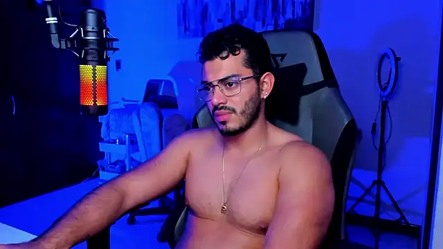 Snapshot of BrunoD31 chatting on November 2025 05:17:01 AM BrunoD31 online show from November 2025 05:17:01 AM