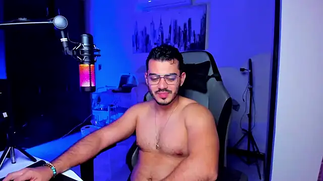 Snapshot of BrunoD31 chatting on December 2025 04:22:01 AM BrunoD31 online show from December 2025 04:22:01 AM