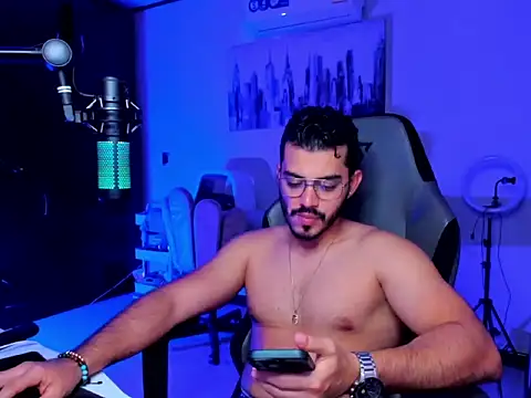 Snapshot of BrunoD31 chatting on February 2026 03:49:02 AM BrunoD31 online show from February 2026 03:49:02 AM