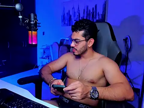 Snapshot of BrunoD31 chatting on February 2026 04:53:01 AM BrunoD31 online show from February 2026 04:53:01 AM