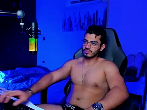 Snapshot of BrunoD31 chatting on February 2026 04:53:02 AM BrunoD31 online show from February 2026 04:53:02 AM