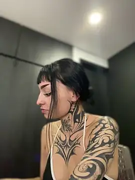 Snapshot of Annie_LS chatting on March 2025 03:37:02 AM Annie LS online show from March 2025 03:37:02 AM
