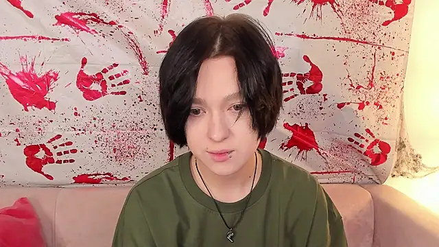 fiamoory online show from November 2025 01:07:02 AM