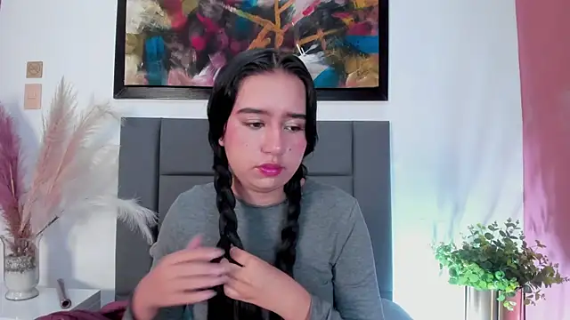 LaraGoldd online show from January 2026 12:37:01 AM