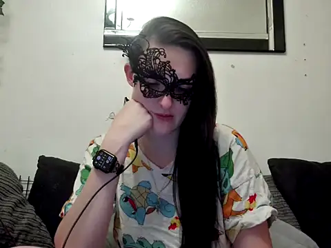 Snapshot of LexiSnowUK chatting on January 2025 06:17:02 PM LexiSnowUK online show from January 2025 06:17:02 PM