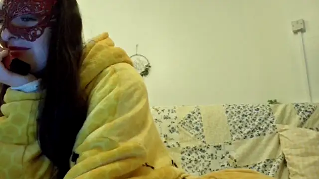 LexiSnowUK online show from December 2025 10:20:02 AM