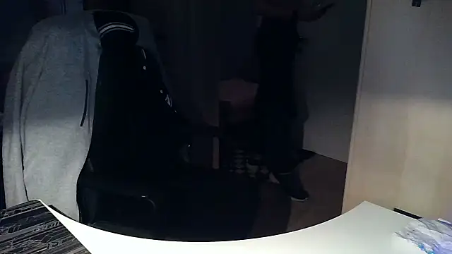 Snapshot of masc_mason chatting on February 2025 10:52:02 PM masc mason online show from February 2025 10:52:02 PM