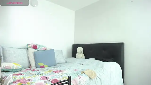 Angelina Stone 65 online show from March 2025 11:09:01 PM