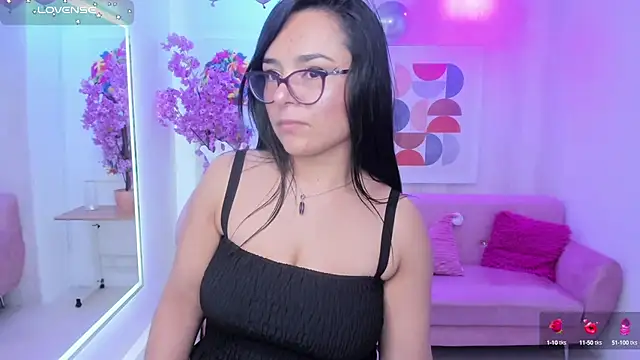 Tiara rr online show from September 2025 07:27:02 PM