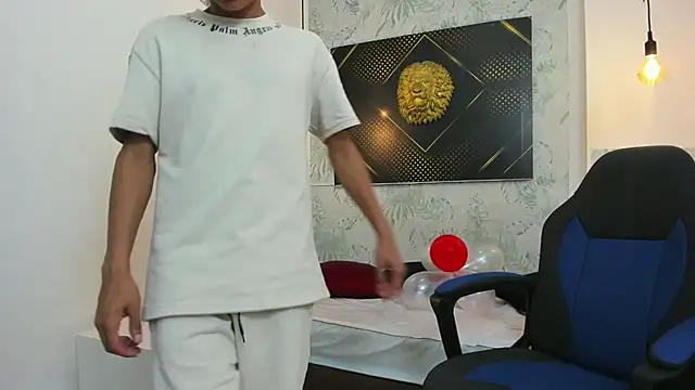 JordanAndAndrew online show from February 2025 07:27:02 PM