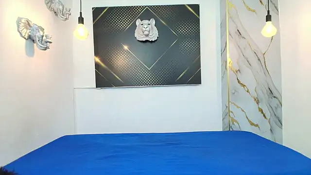 JordanAndAndrew online show from October 2025 07:56:02 PM