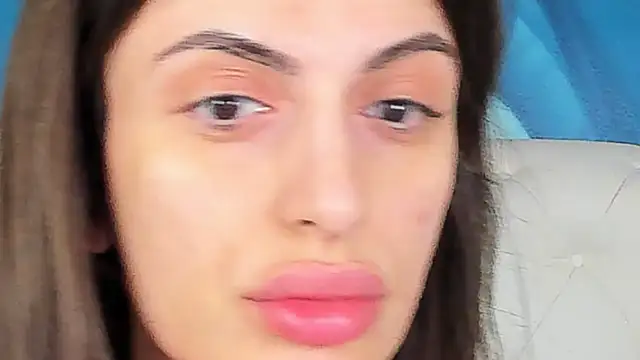 SkinnyDolly online show from May 2026 02:07:01 AM