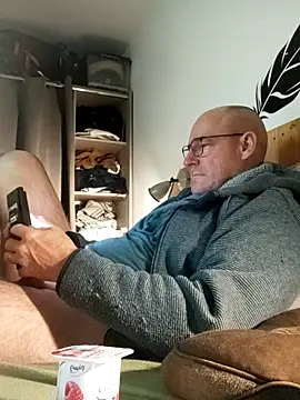 bogland33 online show from February 2026 11:20:01 PM