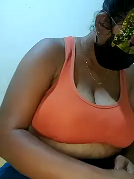 Snapshot of kumaricapalsex2 chatting on January 2025 05:21:01 PM kumaricapalsex2 online show from January 2025 05:21:01 PM