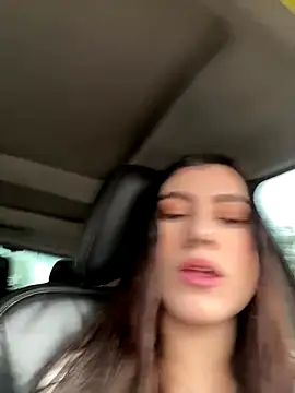 ARITOO  online show from November 2025 06:22:02 PM