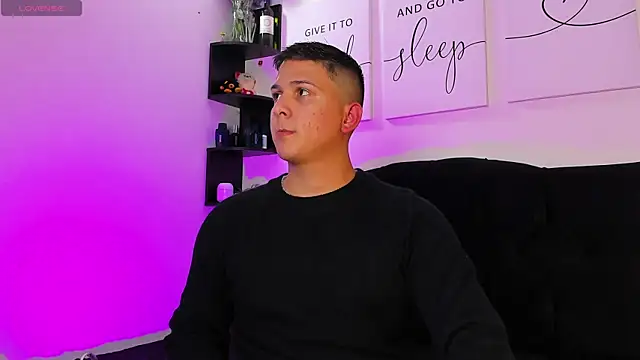 ANDREZALVAREZ online show from January 2025 06:45:01 AM