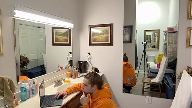 DaddydayDrinkzz online show from February 2025 04:25:01 AM