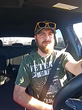 Snapshot of SirYummy18 chatting on January 2025 07:12:01 PM SirYummy18 online show from January 2025 07:12:01 PM