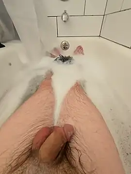 Snapshot of SirYummy18 chatting on January 2025 04:44:01 AM SirYummy18 online show from January 2025 04:44:01 AM