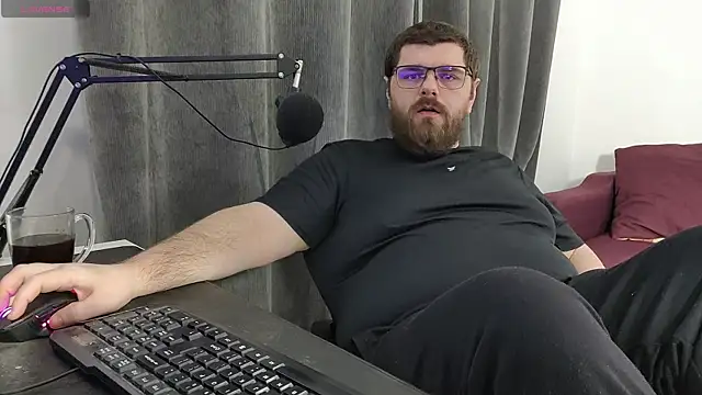 KingMarti online show from October 2025 06:45:01 AM