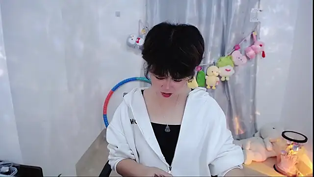 Fan ting online show from November 2025 02:32:01 AM