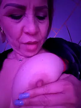 Snapshot of SamanthaaJoness chatting on September 2025 05:03:01 PM SamanthaaJoness online show from September 2025 05:03:01 PM