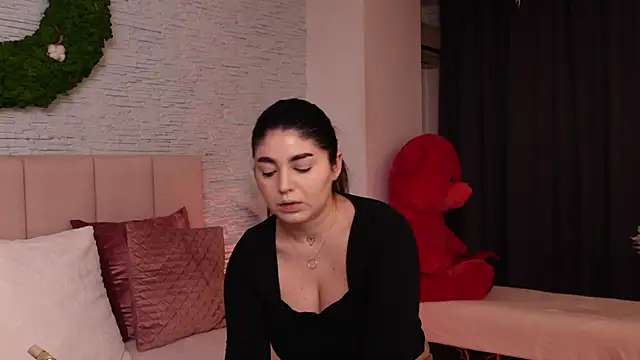 Snapshot of RachelSwaan chatting on February 2025 05:54:02 AM RachelSwaan online show from February 2025 05:54:02 AM