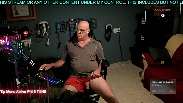 Pilot Dave 69 online show from November 2025 05:28:02 AM