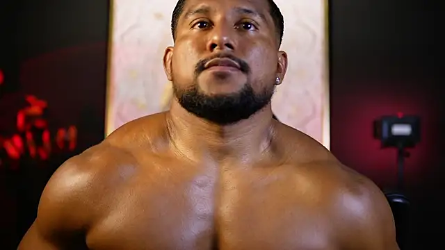 CallumMuscle online show from October 2025 05:13:01 PM