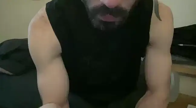 Snapshot of alphajoshkosh chatting on March 2025 01:35:02 PM alphajoshkosh online show from March 2025 01:35:02 PM