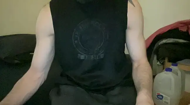 Snapshot of alphajoshkosh chatting on March 2025 12:06:02 PM alphajoshkosh online show from March 2025 12:06:02 PM