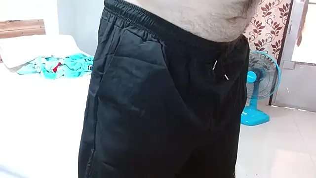 Snapshot of alphajoshkosh chatting on October 2025 04:33:01 AM alphajoshkosh online show from October 2025 04:33:01 AM