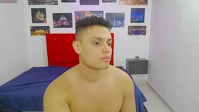 Snapshot of Booy_Hott chatting on January 2025 07:11:01 PM Booy Hott online show from January 2025 07:11:01 PM