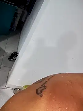 Snapshot of siri_duque chatting on February 2025 01:59:02 AM siri duque online show from February 2025 01:59:02 AM