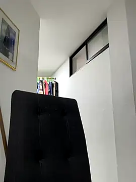 Snapshot of siri_duque chatting on September 2025 12:43:01 AM siri duque online show from September 2025 12:43:01 AM