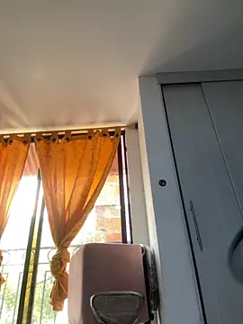 Snapshot of siri_duque chatting on September 2025 06:13:01 PM siri duque online show from September 2025 06:13:01 PM