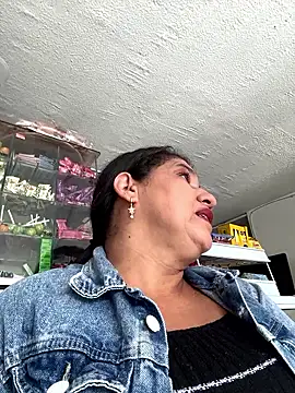 Snapshot of siri_duque chatting on October 2025 05:22:02 PM siri duque online show from October 2025 05:22:02 PM