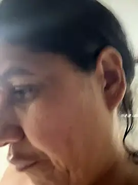 Snapshot of siri_duque chatting on November 2025 01:06:01 AM siri duque online show from November 2025 01:06:01 AM